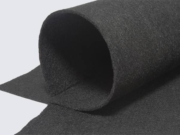 A rolled carbon felt and an unfolded carbon fiber felt
