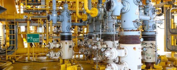 Sistemas de tuberías en la planta química