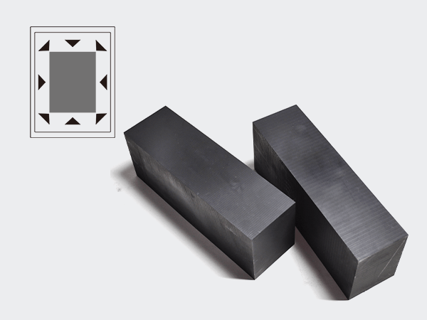 Isostatic graphite blocks and their manufacturing process