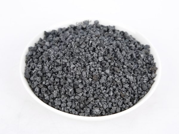 A bowl of medium size carbon raisers