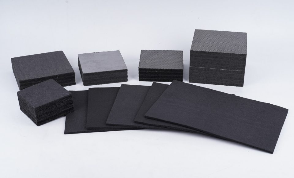 Soft & rigid graphite felt samples are displayed.